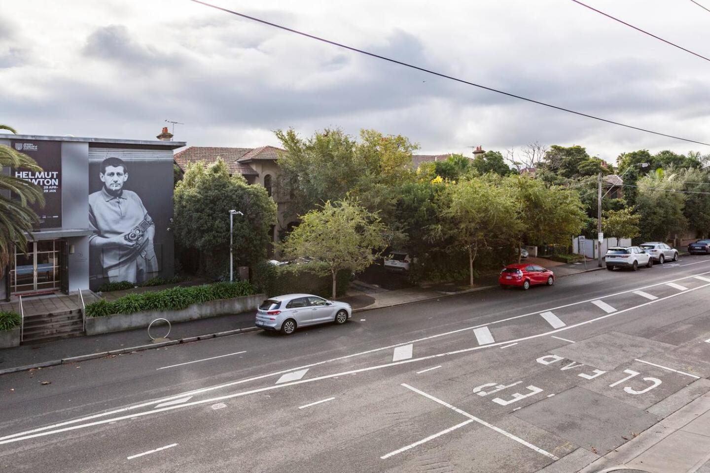 Trendy New York-Style Condo In Vibrant St Kilda Melbourne Kültér fotó